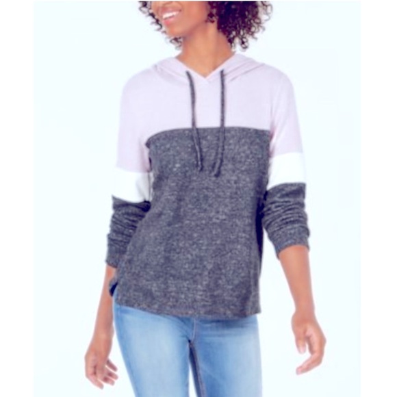 Hippie Rose Sweaters - $7 sale Hippie Rose soft hoodie sweater size M